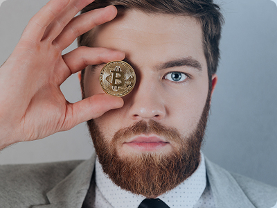 Julian Wolf – Chief Analyst bei Zeltix Ai